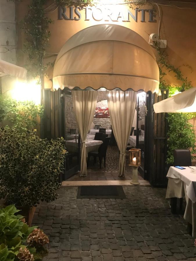 Affittacamere La Piazzetta 阿纳尼 外观 照片